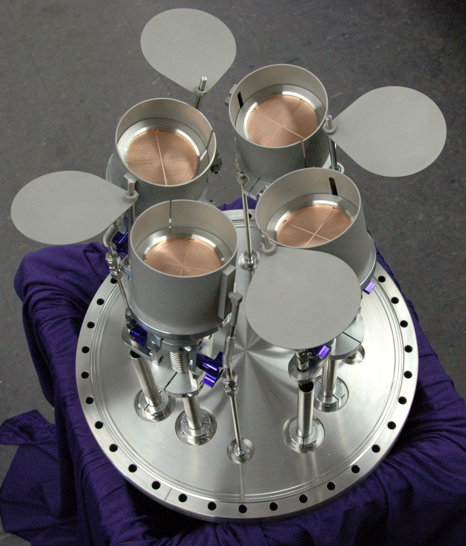 Four Source Cluster with Cross Contamination Shield and Shutters